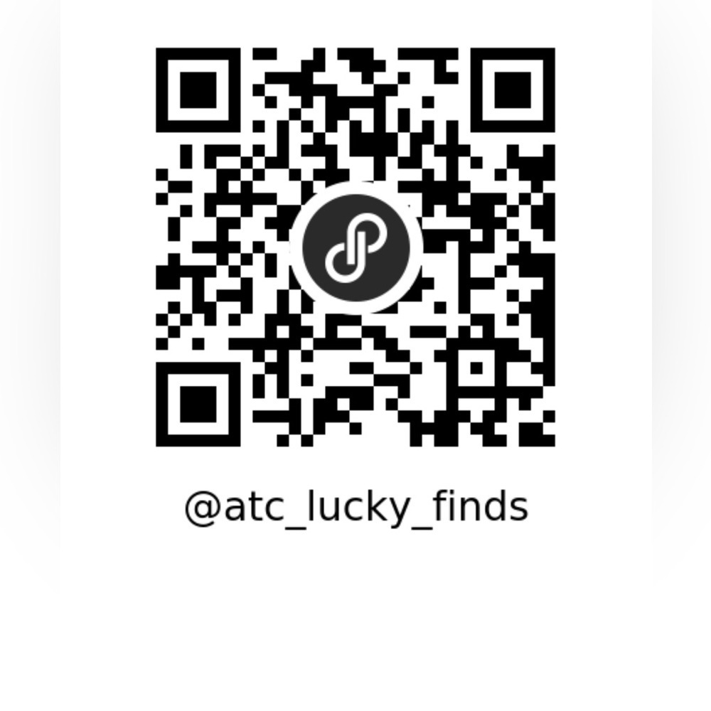 QR Code for Poshmark Store 15 dollars off for first time users